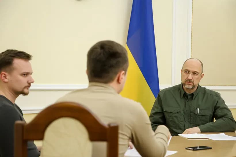 Прем’єр-міністр Денис Шмигаль в інтерв’ю РБК-Україна – про фінансові потреби воюючої країни.
